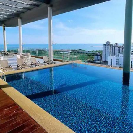 The Straits Melaka By Perfect Host Malacca Exterior foto